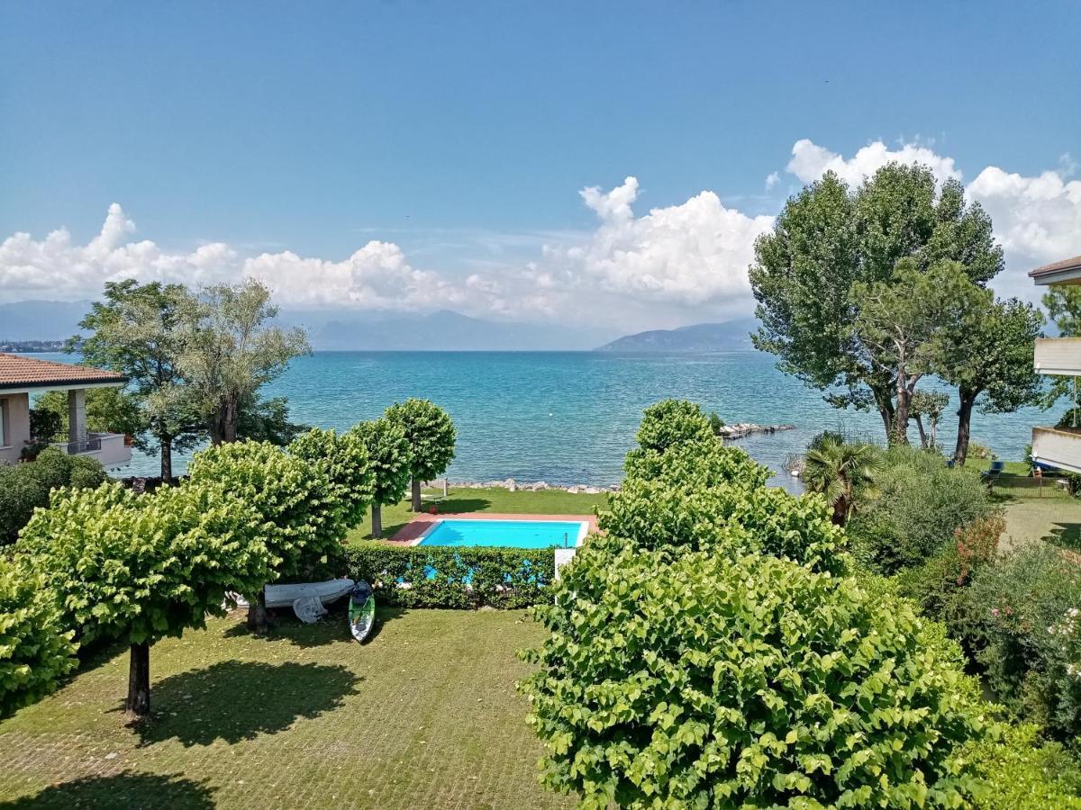 Casa Lugana 15 - Monolocale Con Piscina Fronte Lago Sirmione Luaran gambar