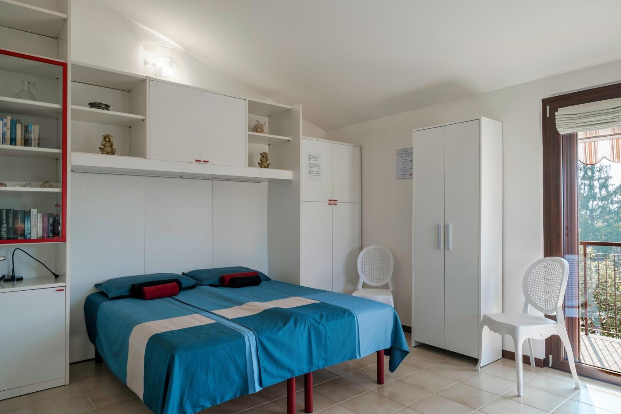 Casa Lugana 15 - Monolocale Con Piscina Fronte Lago Sirmione Luaran gambar